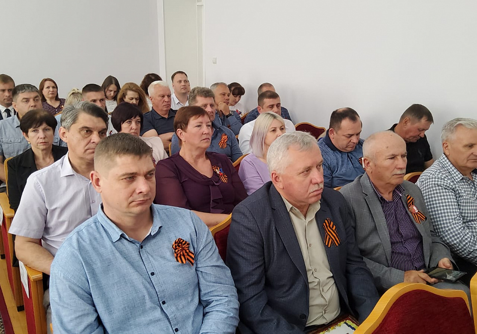 Состоялось очередное заседание Совета депутатов Александровского муниципального округа.